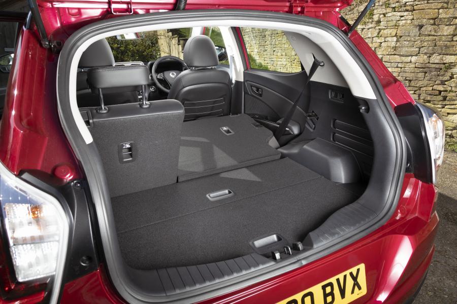 Багажник SsangYong Tivoli Ultimate 2020 года  (UK) (фото 35 из 63)